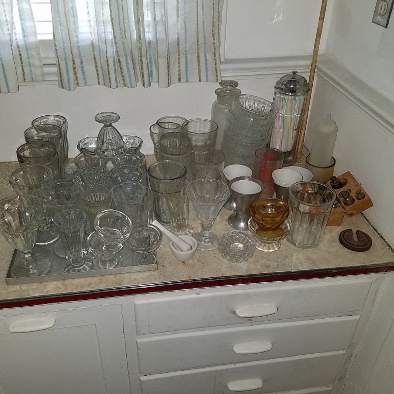 Auction Photo