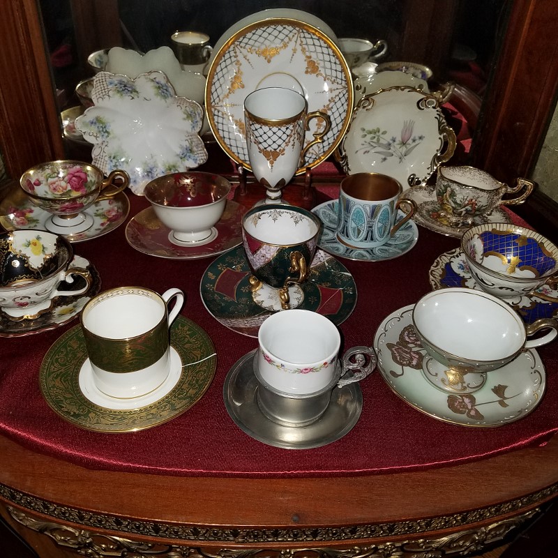 Auction Photo