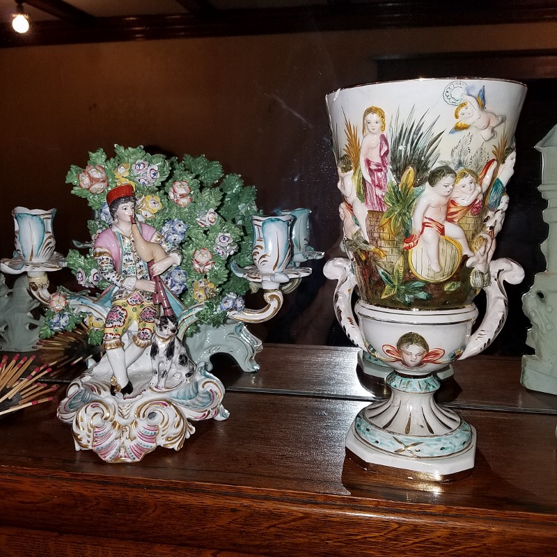 Auction Photo