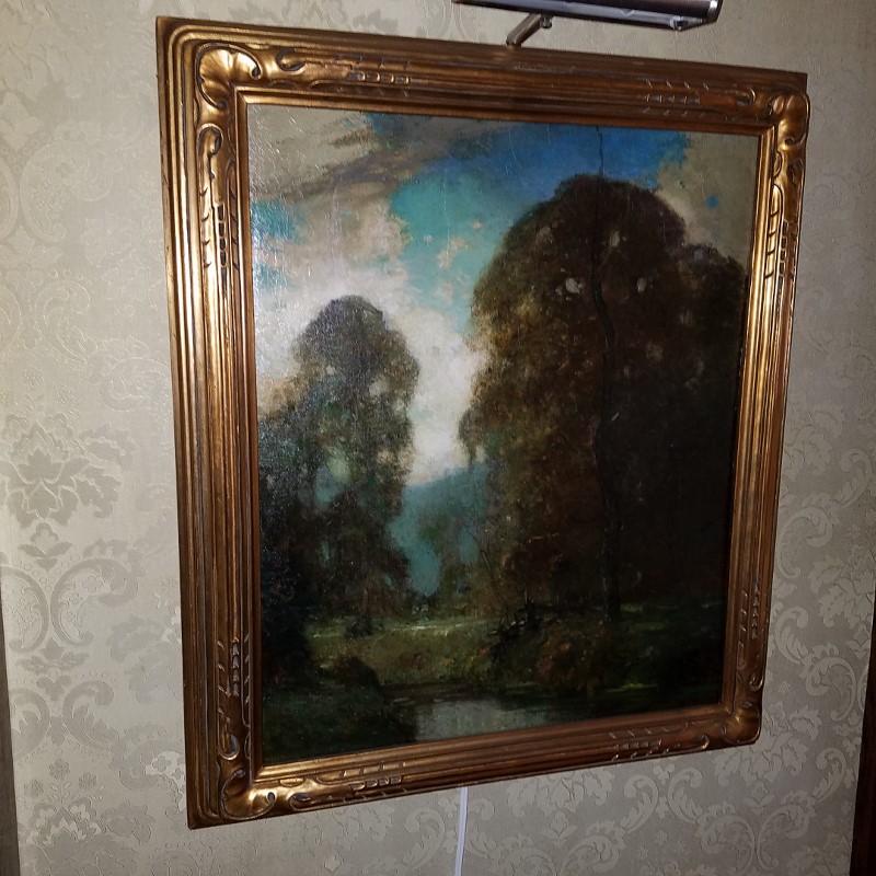 Auction Photo