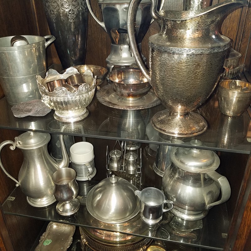 Auction Photo