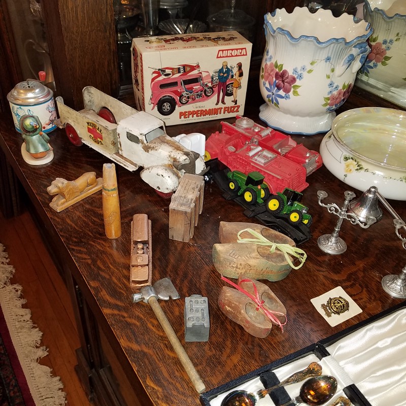 Auction Photo