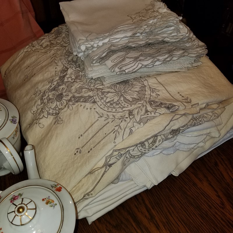 Auction Photo