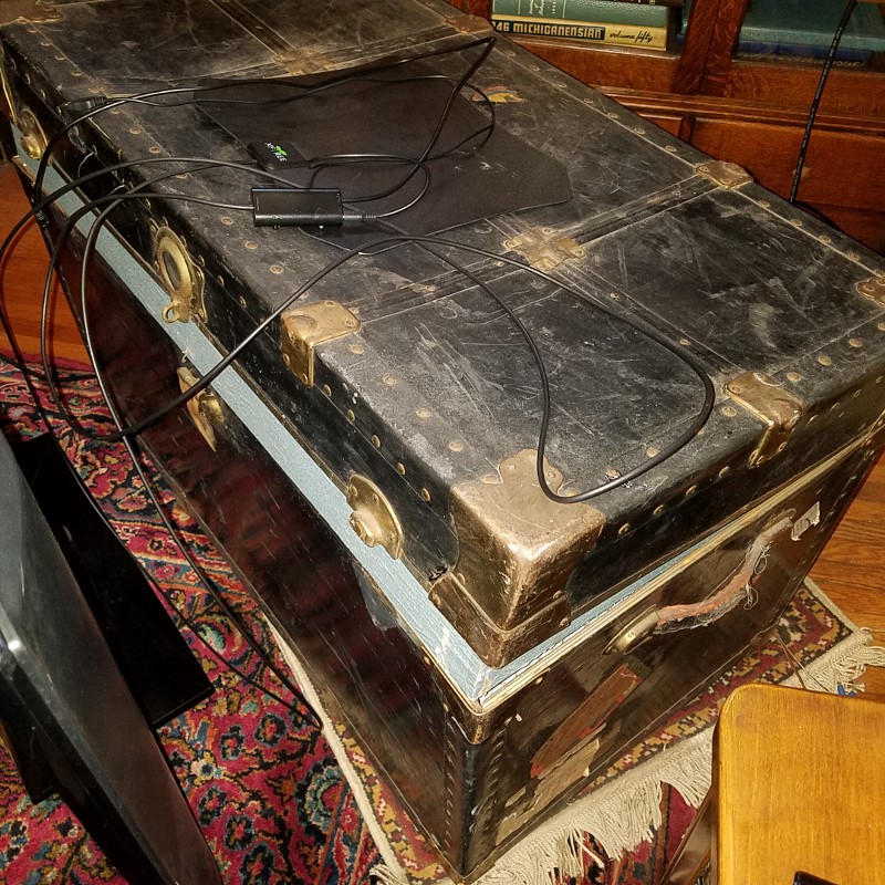 Auction Photo