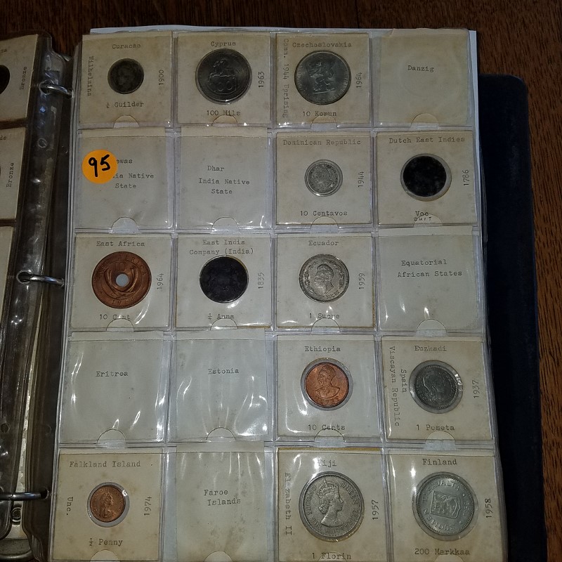 Auction Photo