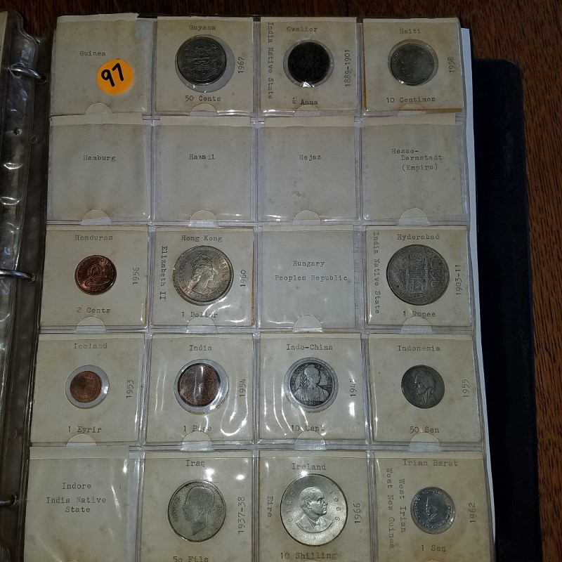Auction Photo