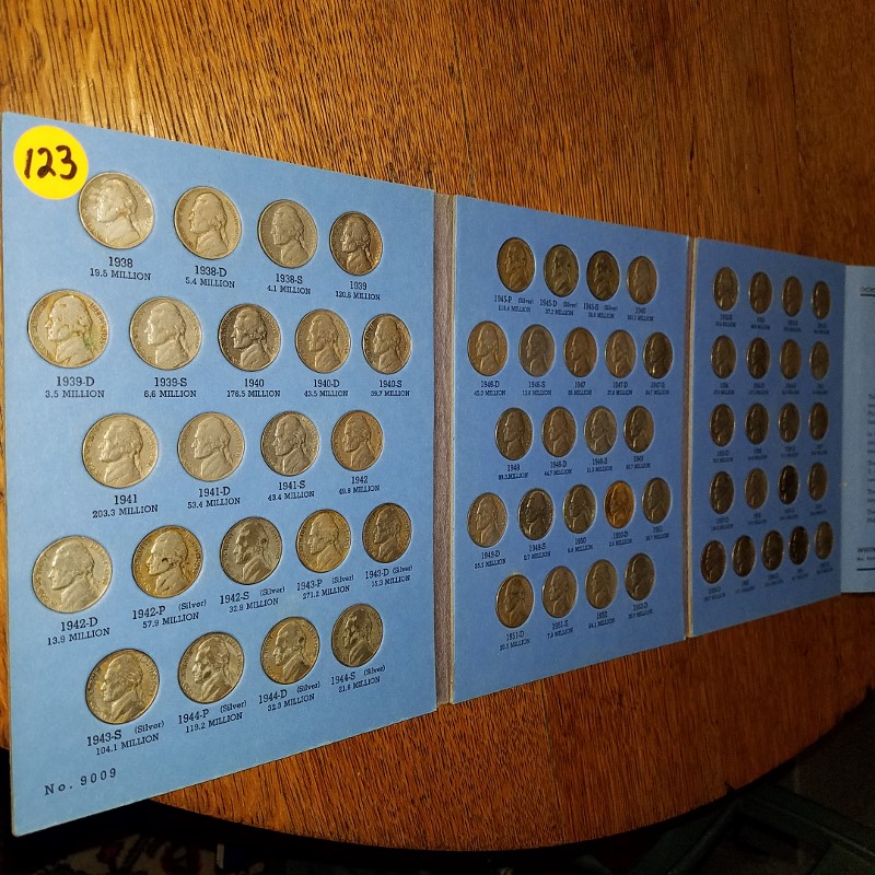 Auction Photo