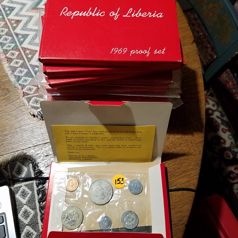 Auction Photo