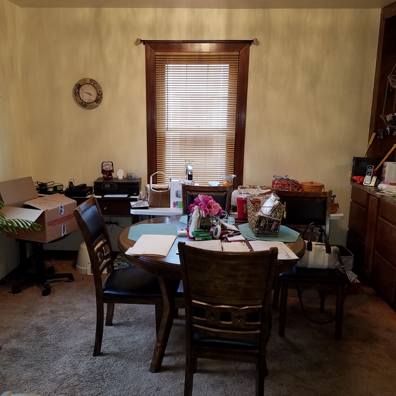 Auction Photo