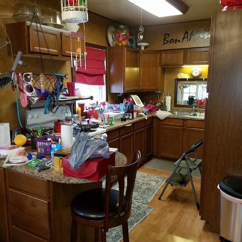 Auction Photo