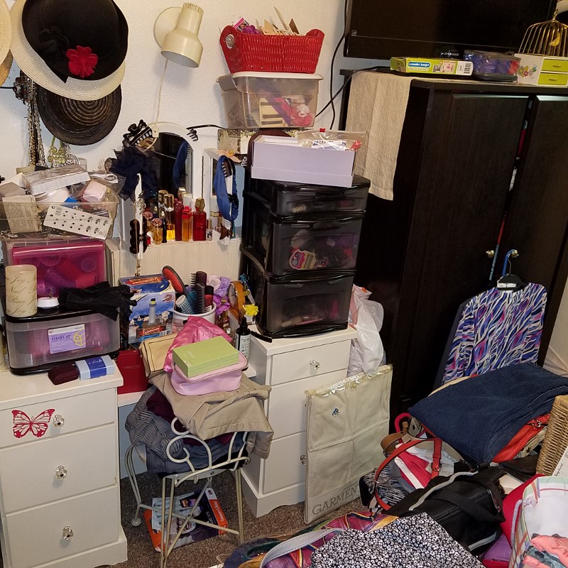 Auction Photo