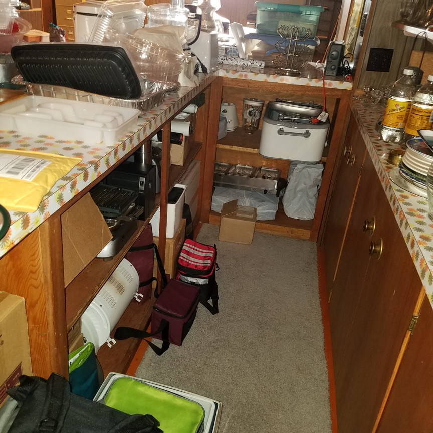 Auction Photo