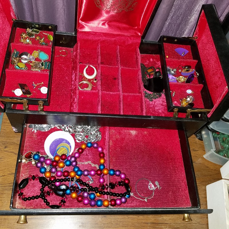 Auction Photo