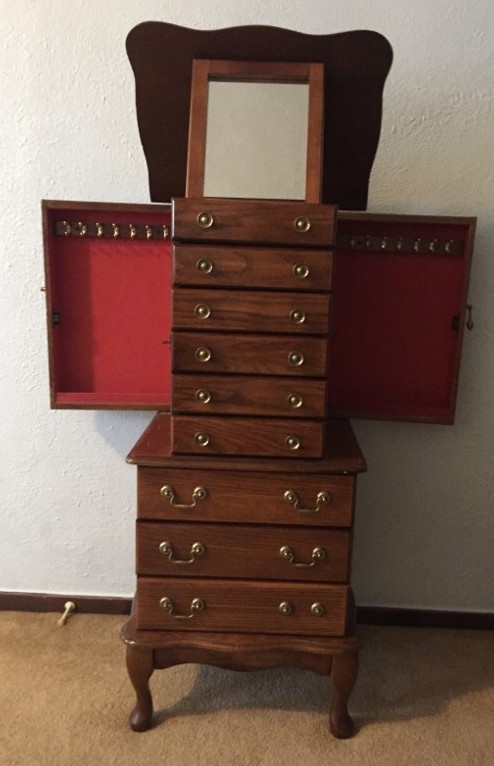 Auction Photo