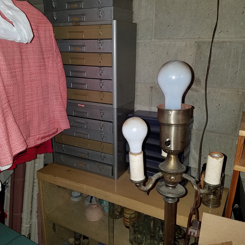 Auction Photo