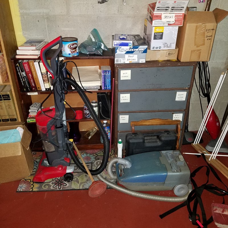 Auction Photo