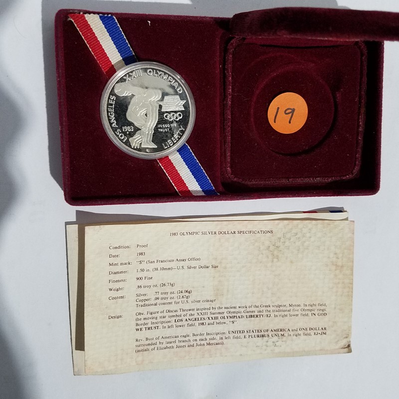 Auction Photo
