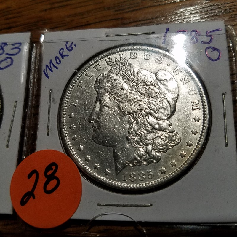 Auction Photo