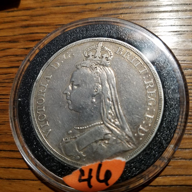 Auction Photo
