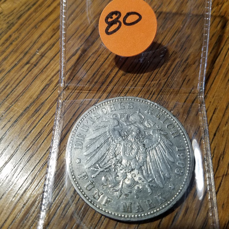 Auction Photo