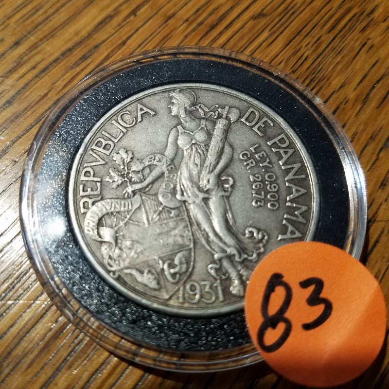 Auction Photo
