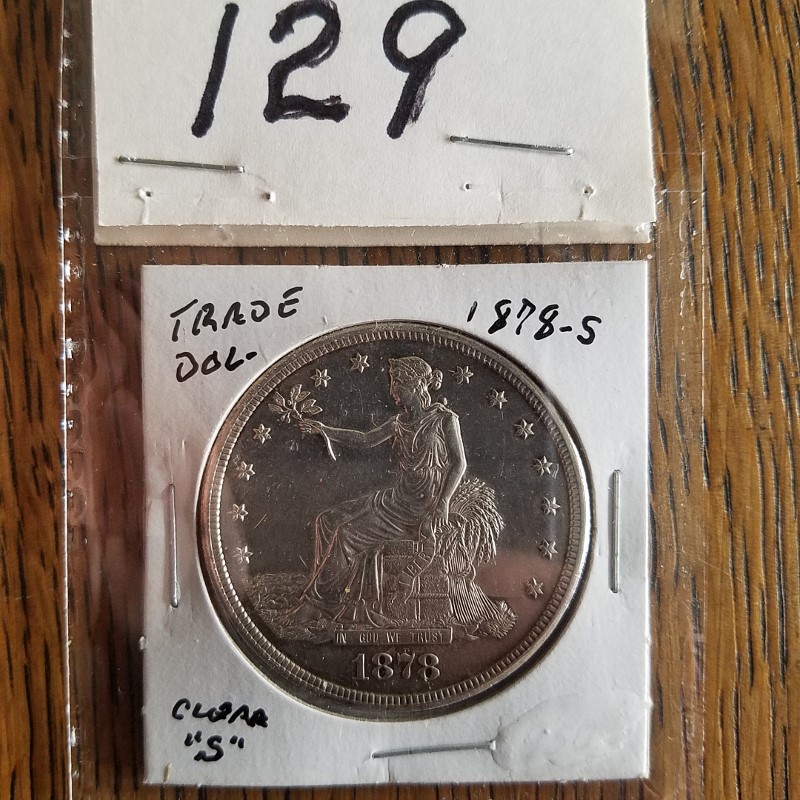 Auction Photo