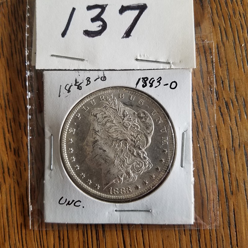Auction Photo