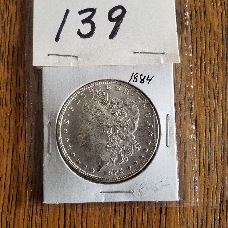 Auction Photo