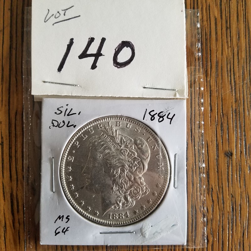 Auction Photo