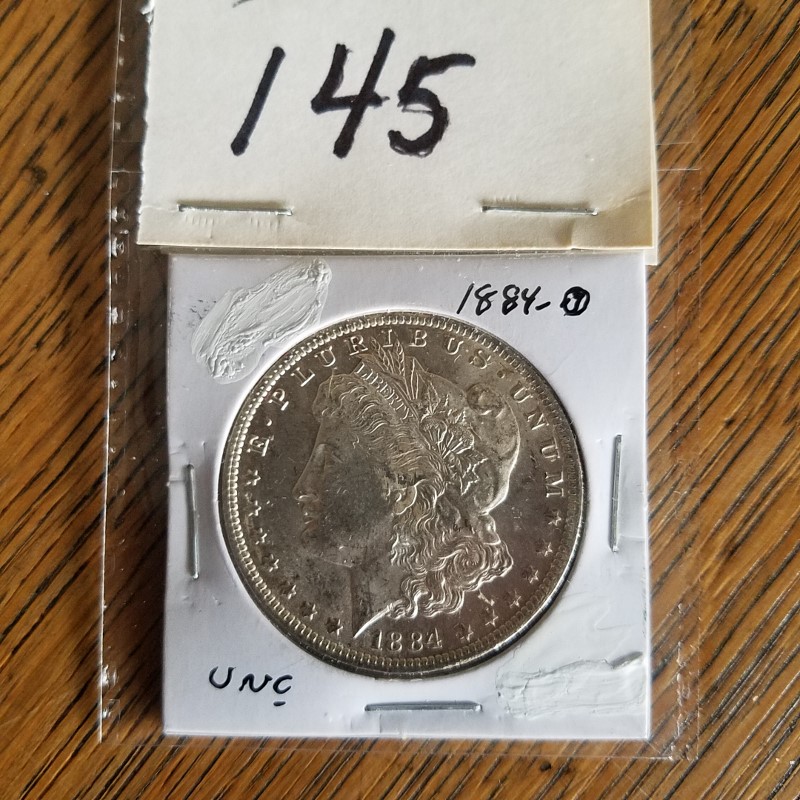Auction Photo