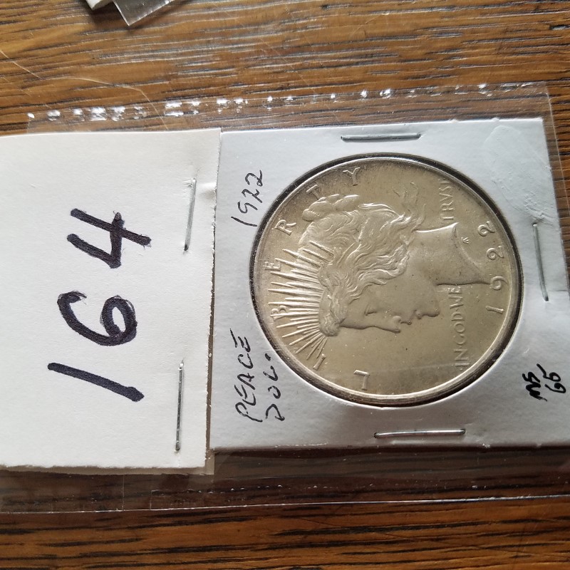 Auction Photo