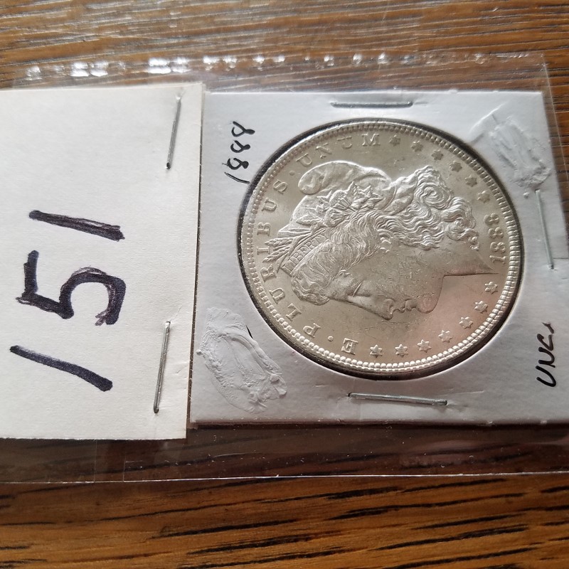 Auction Photo