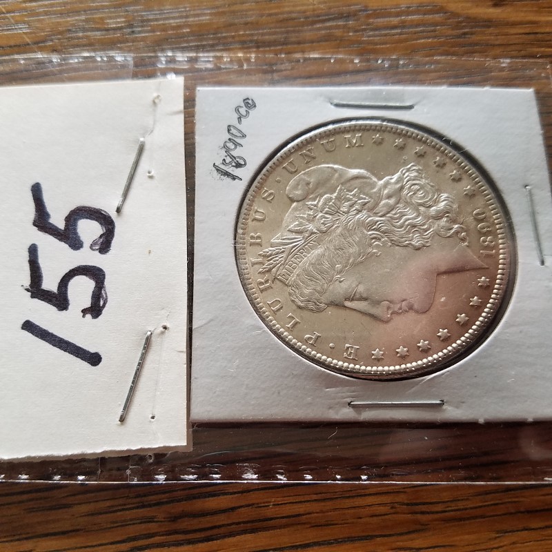 Auction Photo