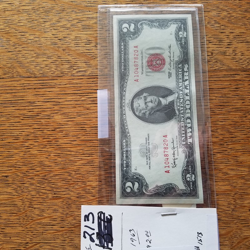 Auction Photo