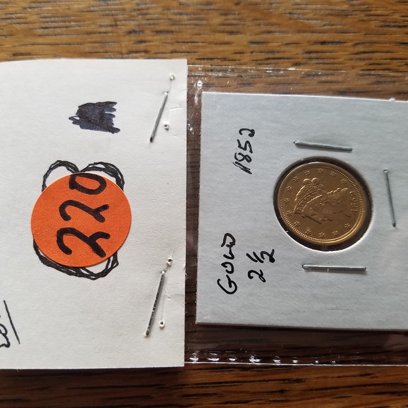 Auction Photo