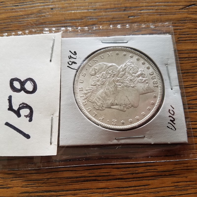 Auction Photo