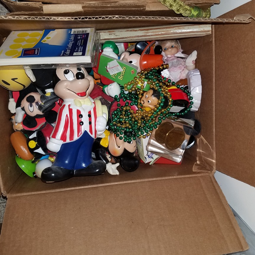 Auction Photo