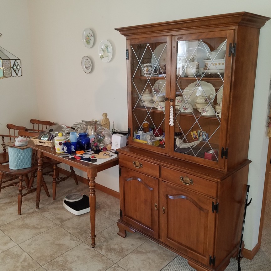 Auction Photo