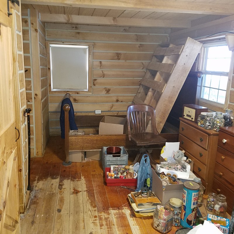 Auction Photo