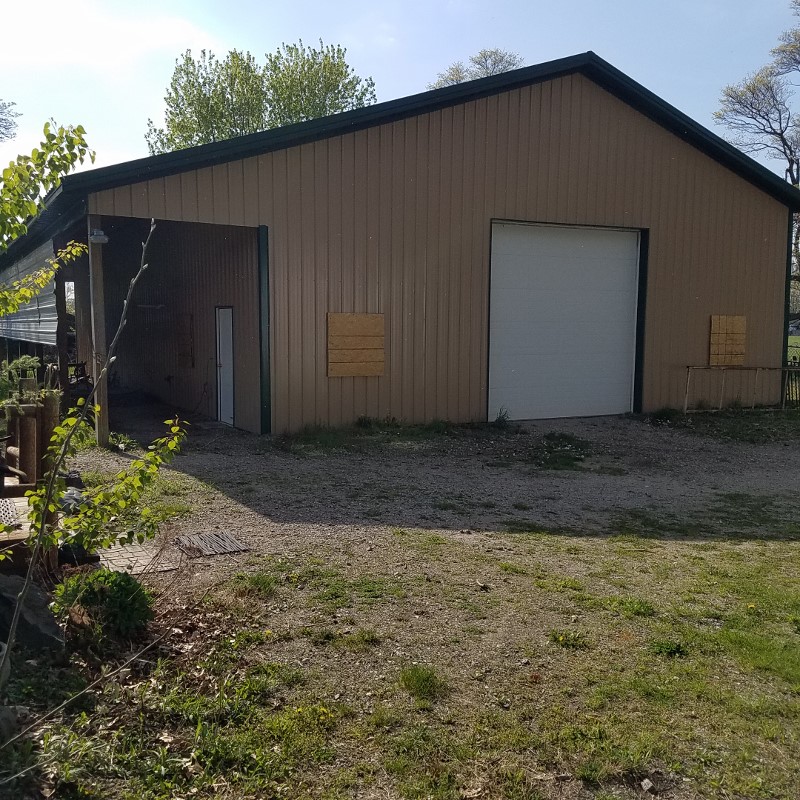 Auction Photo