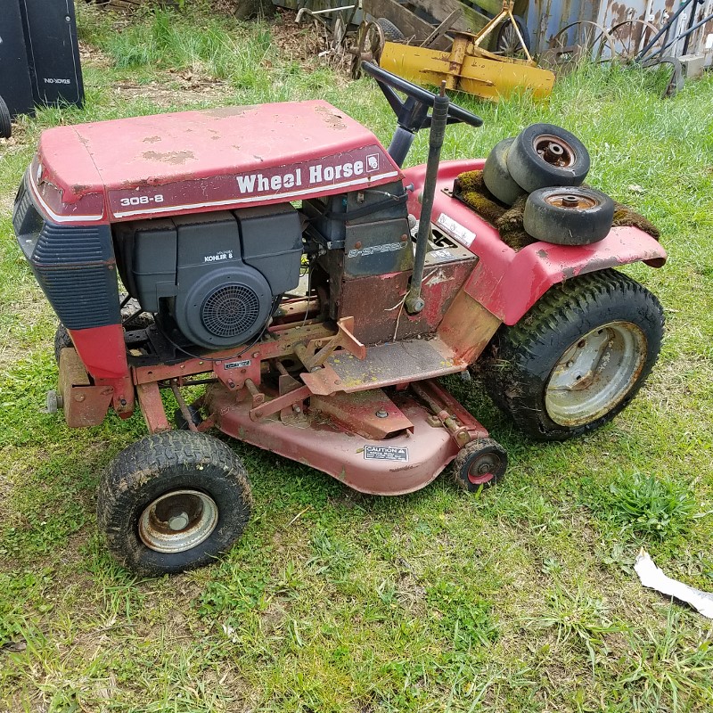 Auction Photo