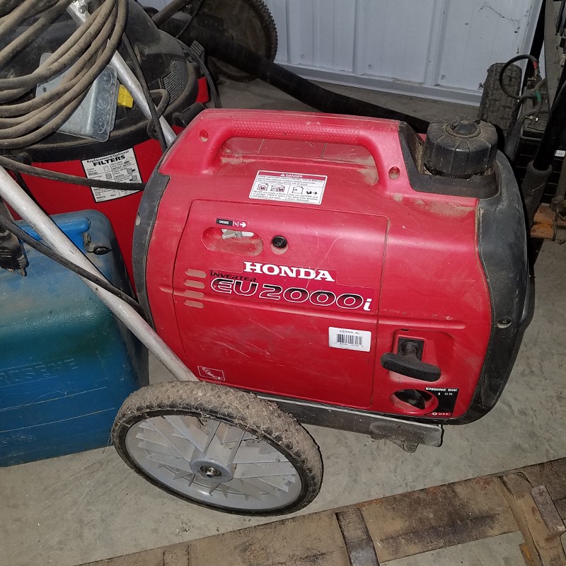 Auction Photo
