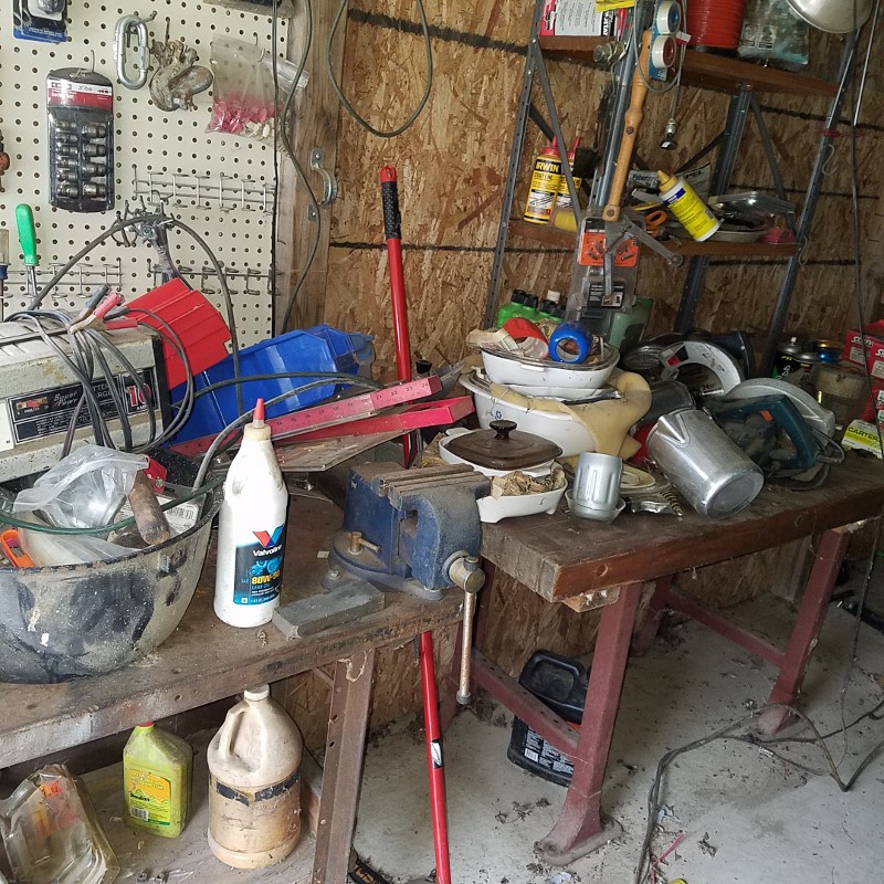 Auction Photo