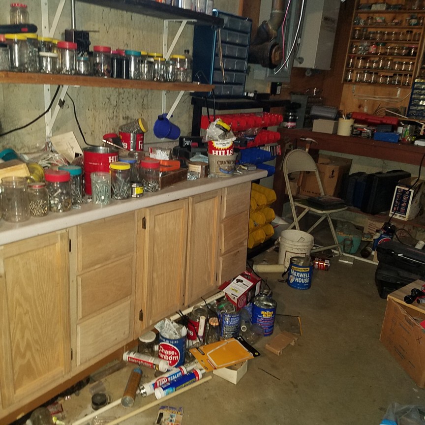 Auction Photo
