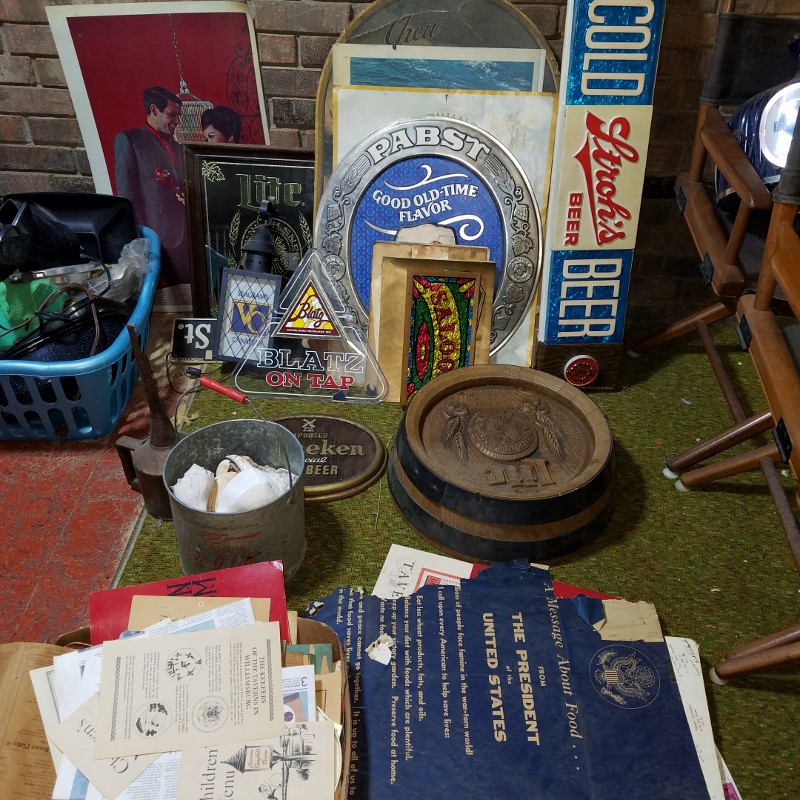 Auction Photo