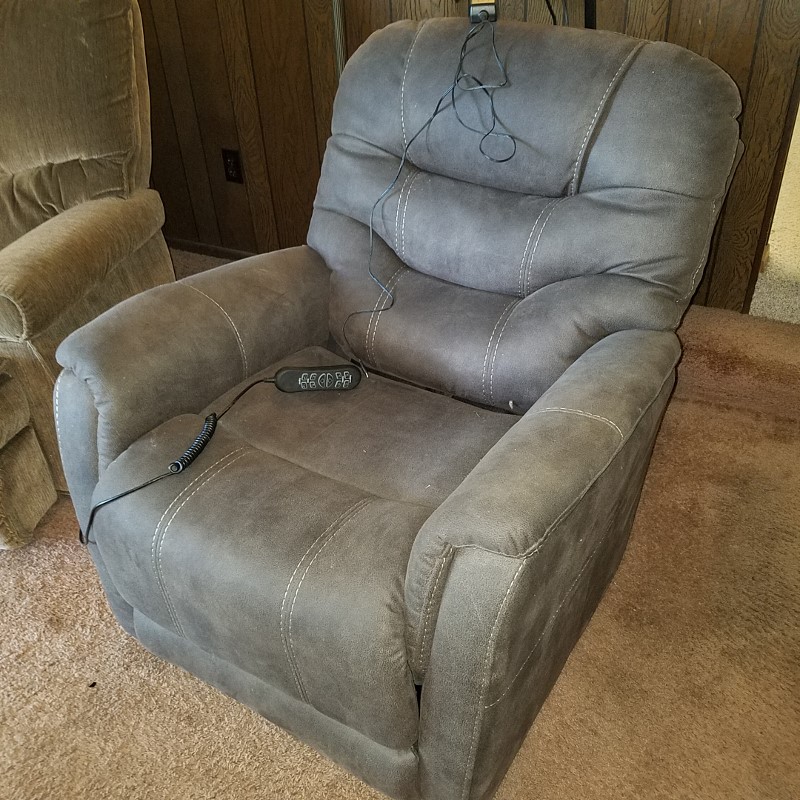 Auction Photo