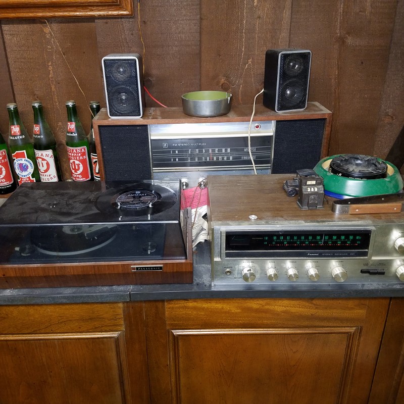 Auction Photo