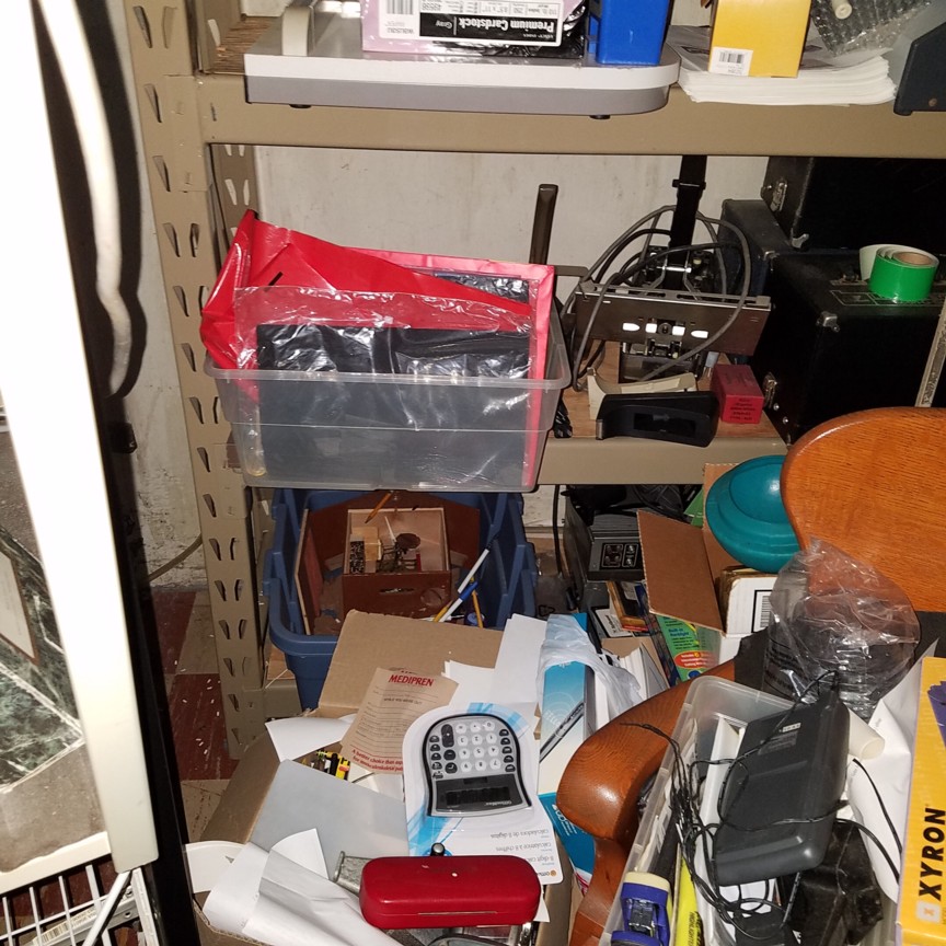 Auction Photo