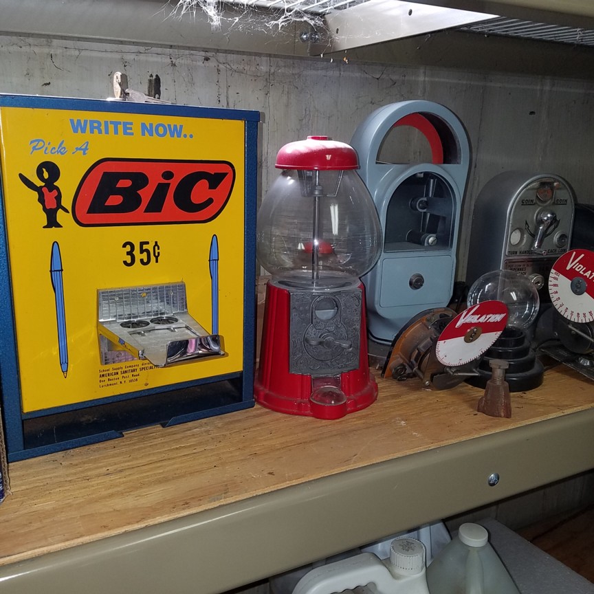 Auction Photo