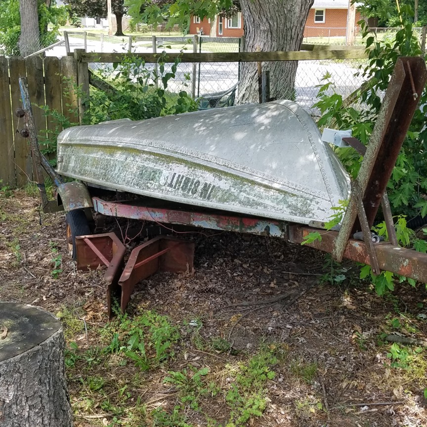 Auction Photo